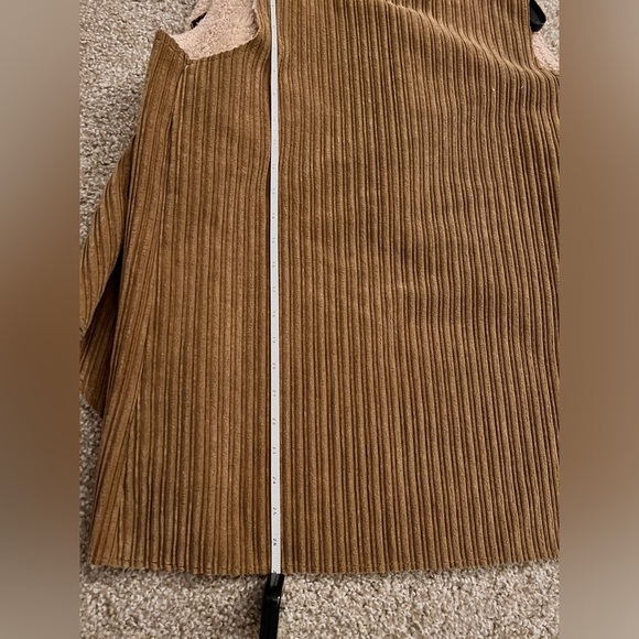 Wet Seal vest - Picture 6 of 7